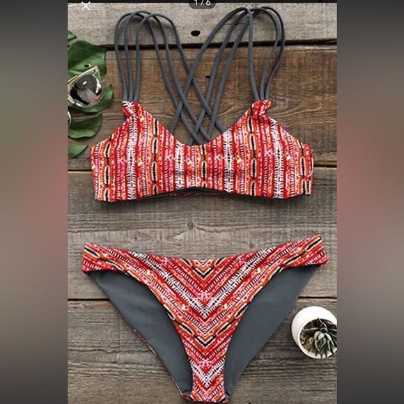 Cupshe reversible Heated Love In Desert Cross Back Bikini Set | size XXL | NWT - Picture 11 of 13